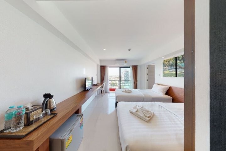 Room 60 of 181