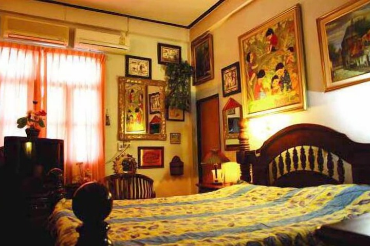 Room 13 of 39