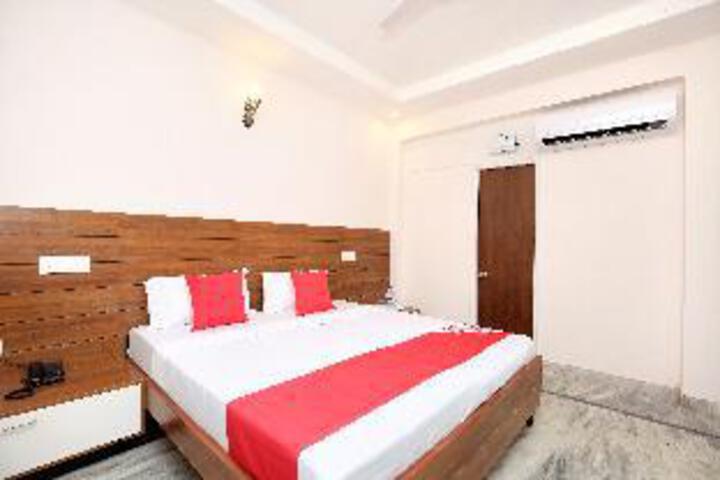 The Nest by OYO Rooms