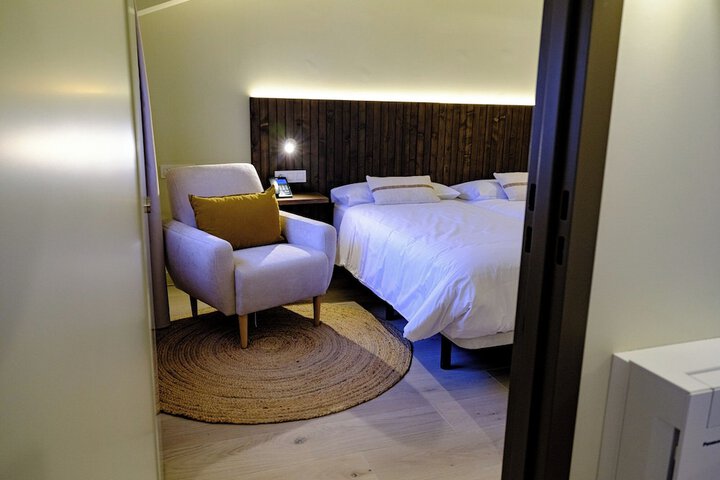 Room 7 of 26