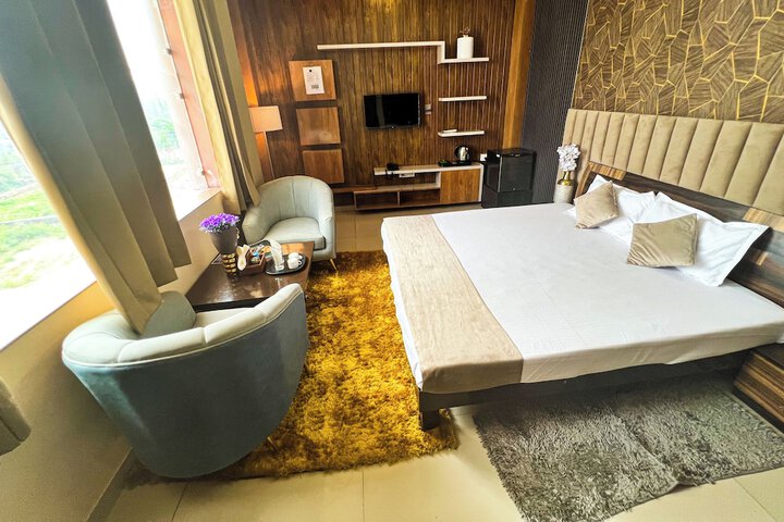 Room 29 of 54