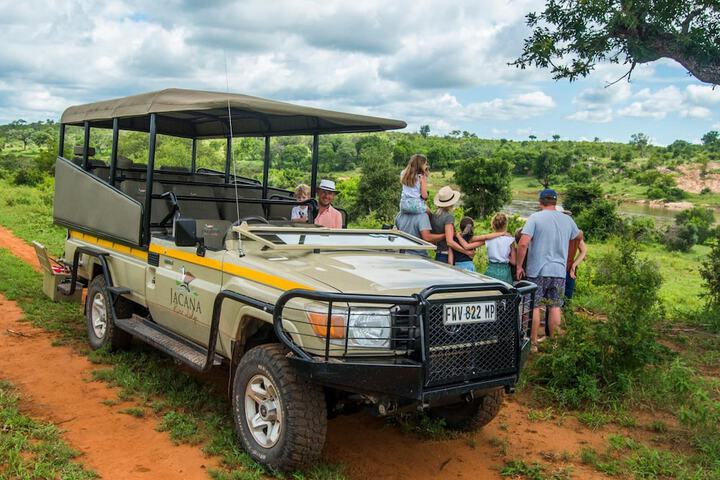 Property Grounds 52 of 60