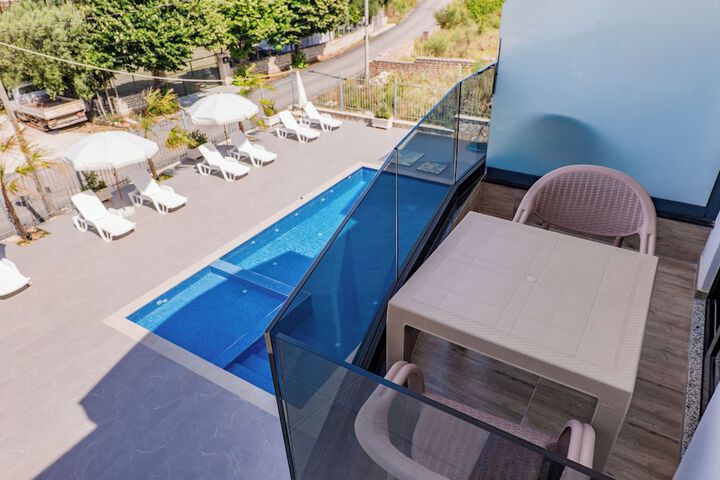 Terrace/Patio 34 of 58