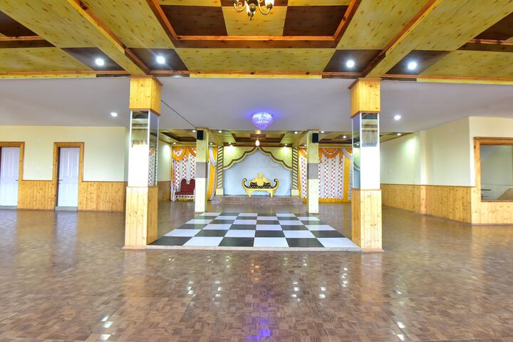 Ballroom/Hall 7 of 39