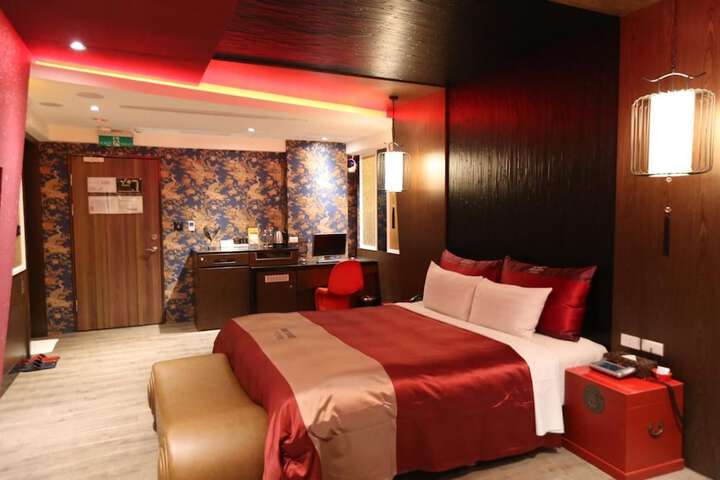 Room 21 of 70