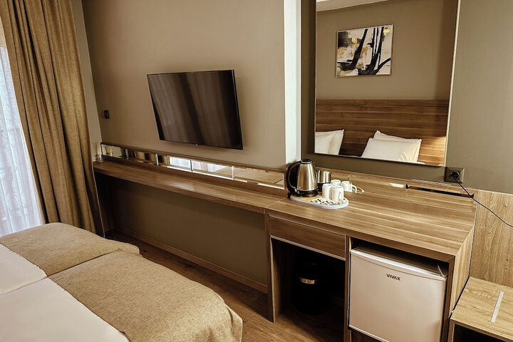 Room 48 of 74