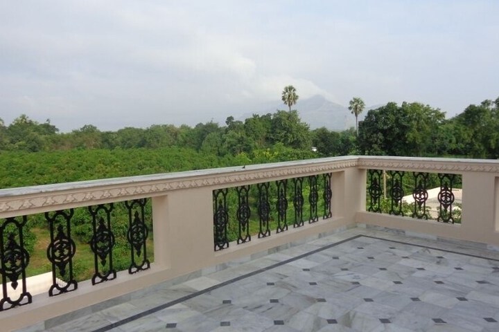 Terrace/Patio 13 of 30