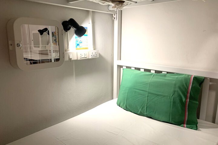 Room 20 of 60