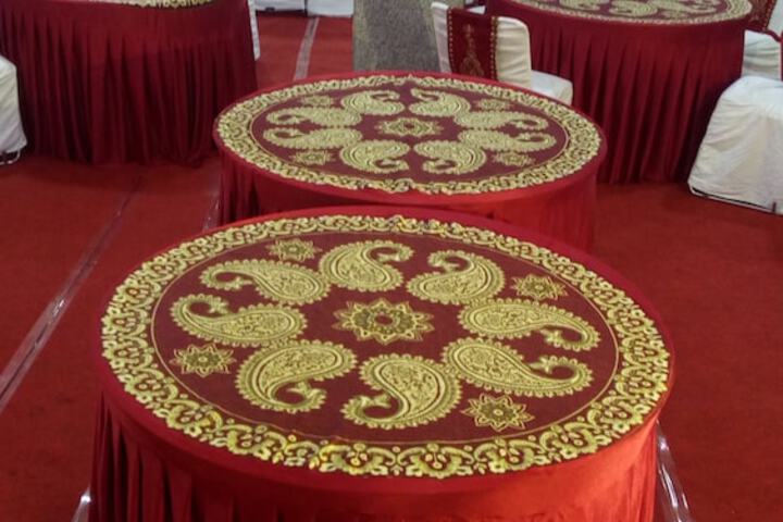 Ballroom/Hall 97 of 123