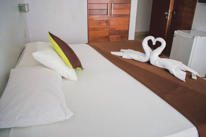 Room 10 of 40