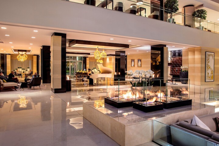 Lobby Photos