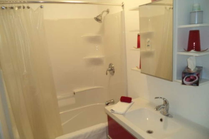 Room 18 of 24
