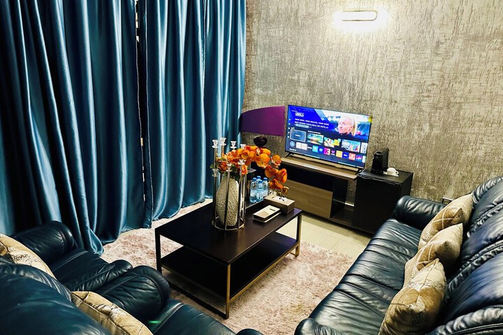 Room 41 of 63