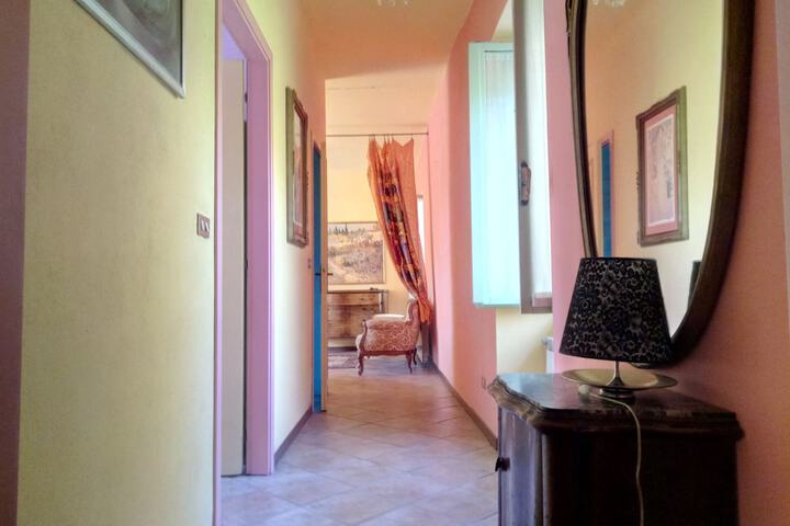 Room 18 of 32