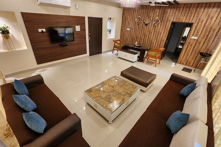 Room 10 of 49