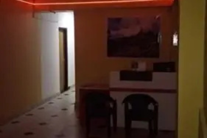 Room 12 of 15