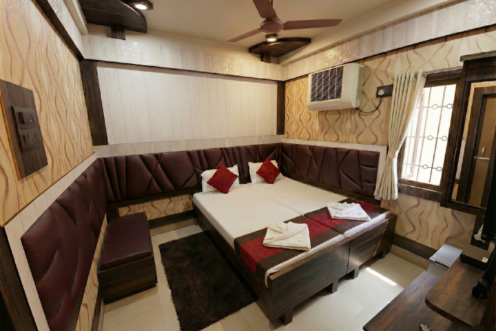 The Kanchanjungha Lodge