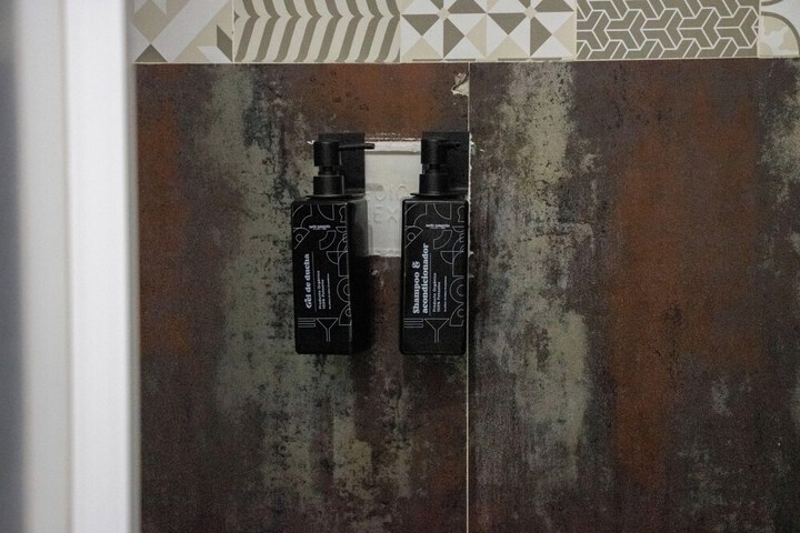 Room 83 of 101