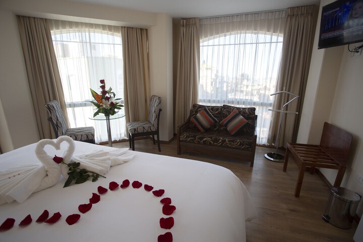 Room 53 of 124