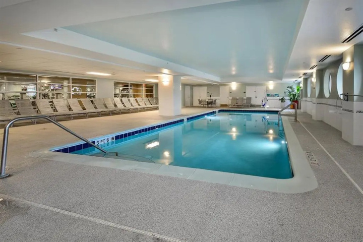 Pool 11 of 20