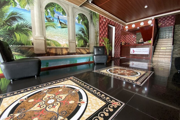 Hotel Interior 4 of 21