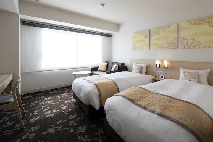 Room 14 of 42