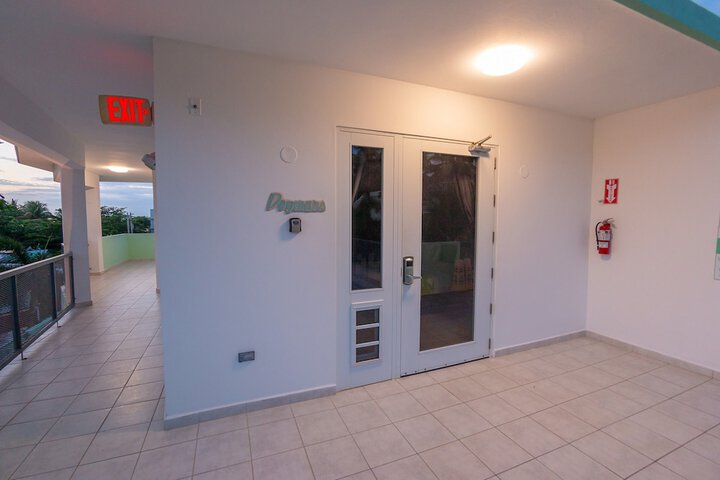 Hotel 3 of 181