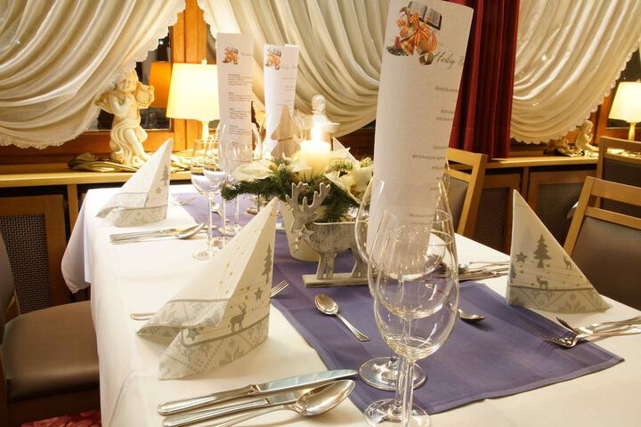 Dining 92 of 161