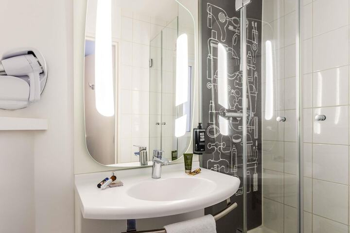 Bath Interior