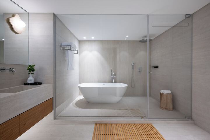 Bath Interior