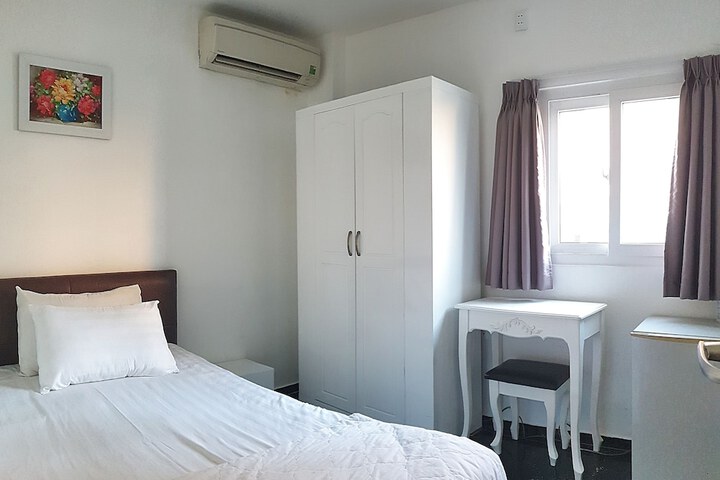 Room 13 of 58