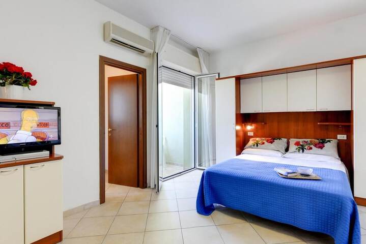 Room 19 of 57