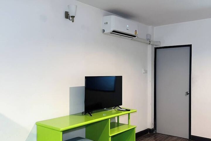 Room 68 of 127