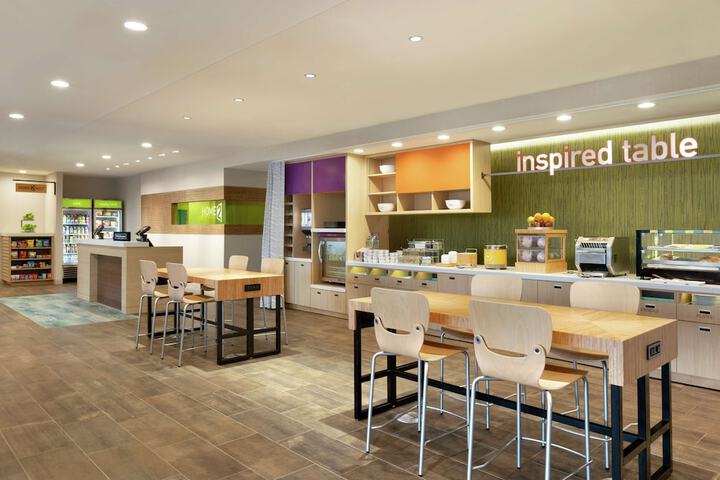 Breakfast area