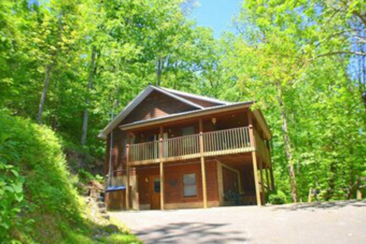 Heavens Cove in Sevierville, TN
