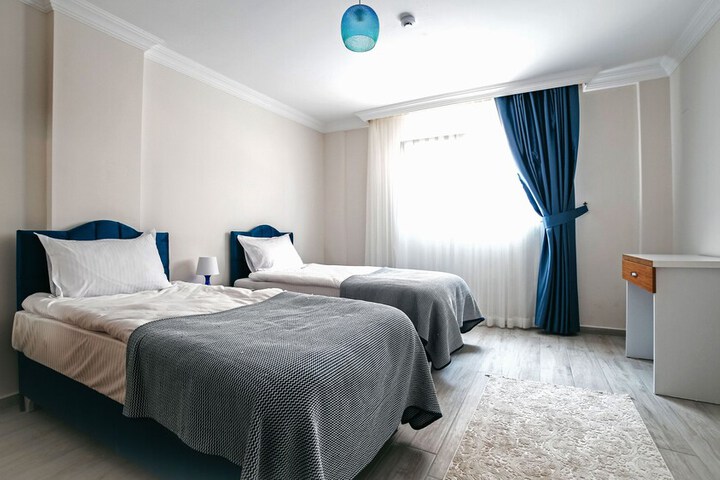 Room 42 of 74