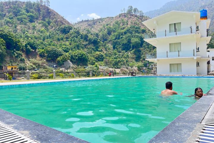Riverside Near Kainchi Dham Temple