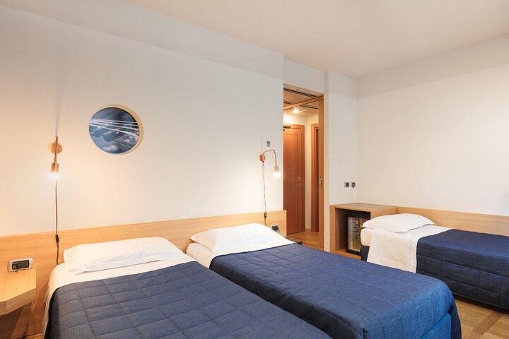 Room 29 of 63