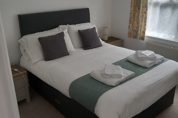 Room 15 of 33