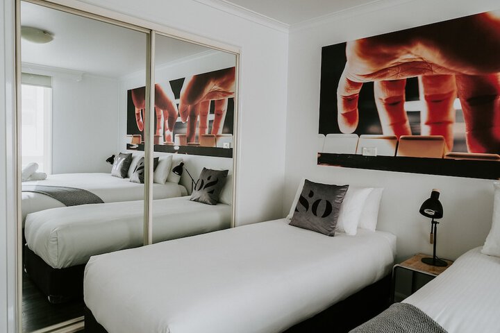 Room 13 of 51