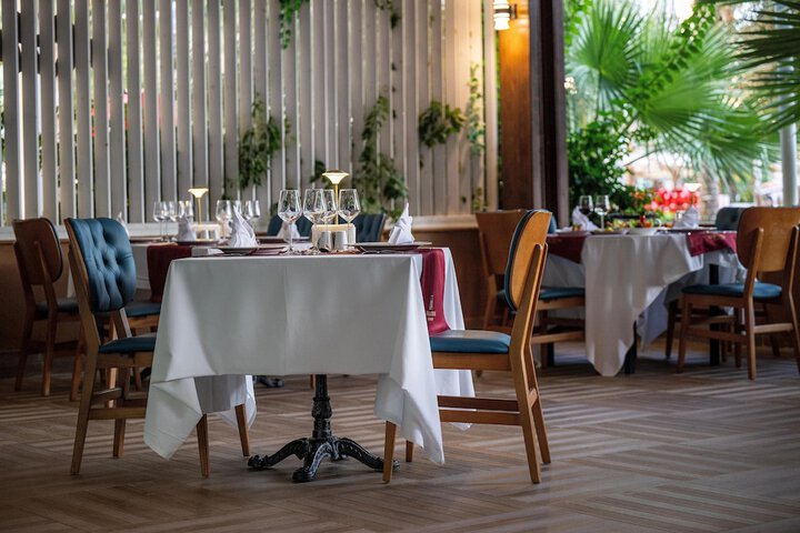 Dining 148 of 176