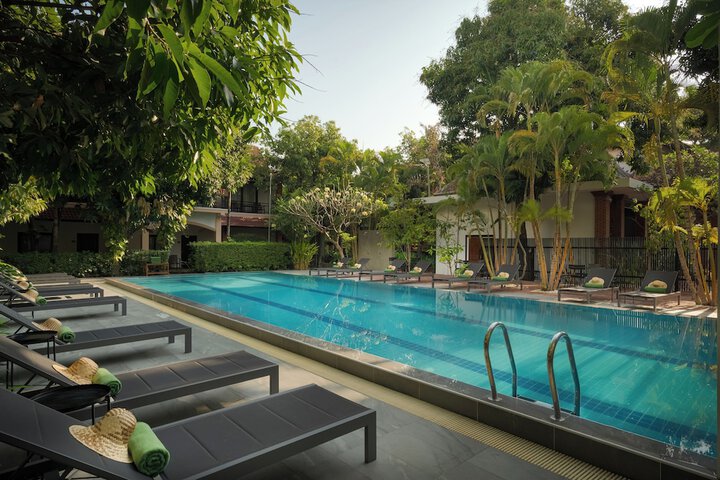 Pool 51 of 99