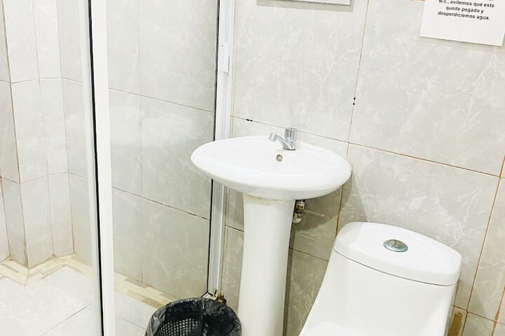 Room 75 of 103