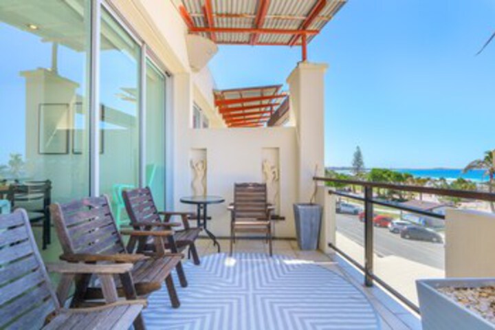 Terrace/Patio 3 of 19