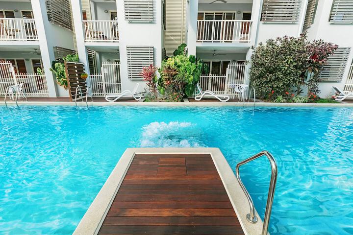 Pool 48 of 70