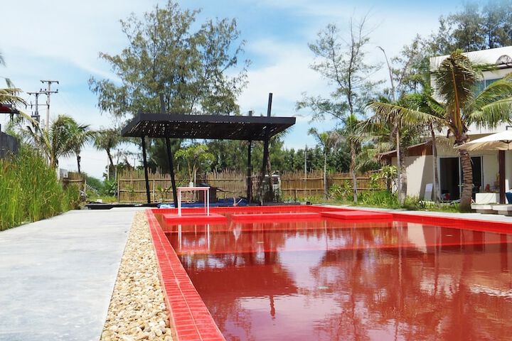 Pool 37 of 57