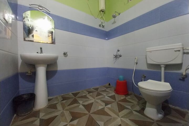 Room 40 of 60