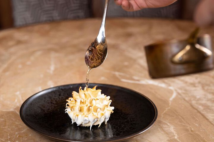 Dining 77 of 121