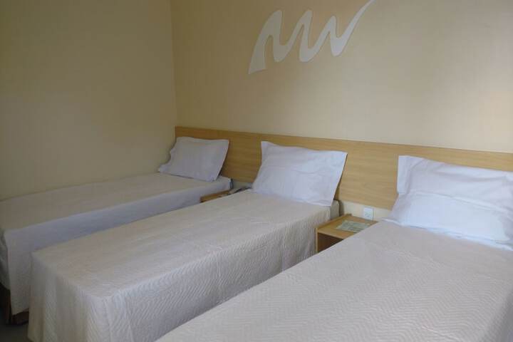 Room 5 of 37