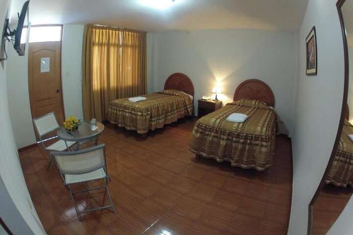 Room 6 of 22